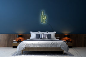 Neon LED schriftzug sign schild light strip warmweiss online home dekor business lifestyle, flasche und glaser