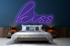 kiss