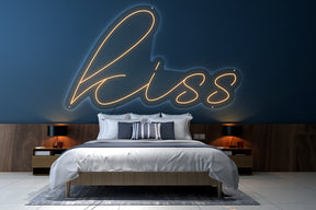 kiss