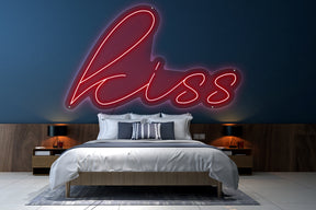 kiss